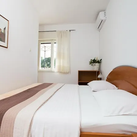 Garden Apartman